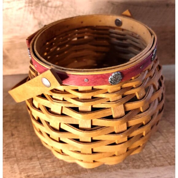 Longaberger Vintage Handwoven Basket - Festival Of Roses Edition With Handle - Picture 7 of 11